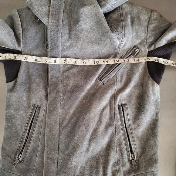 VEDA NYC Gray Black Suede Leather Funnel Neck Crop Jacket Small - Picture 12 of 15